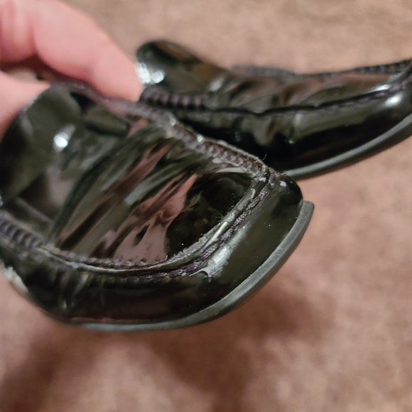 Tods Patent Leather Square Toe Loafer - Picture 4 of 6